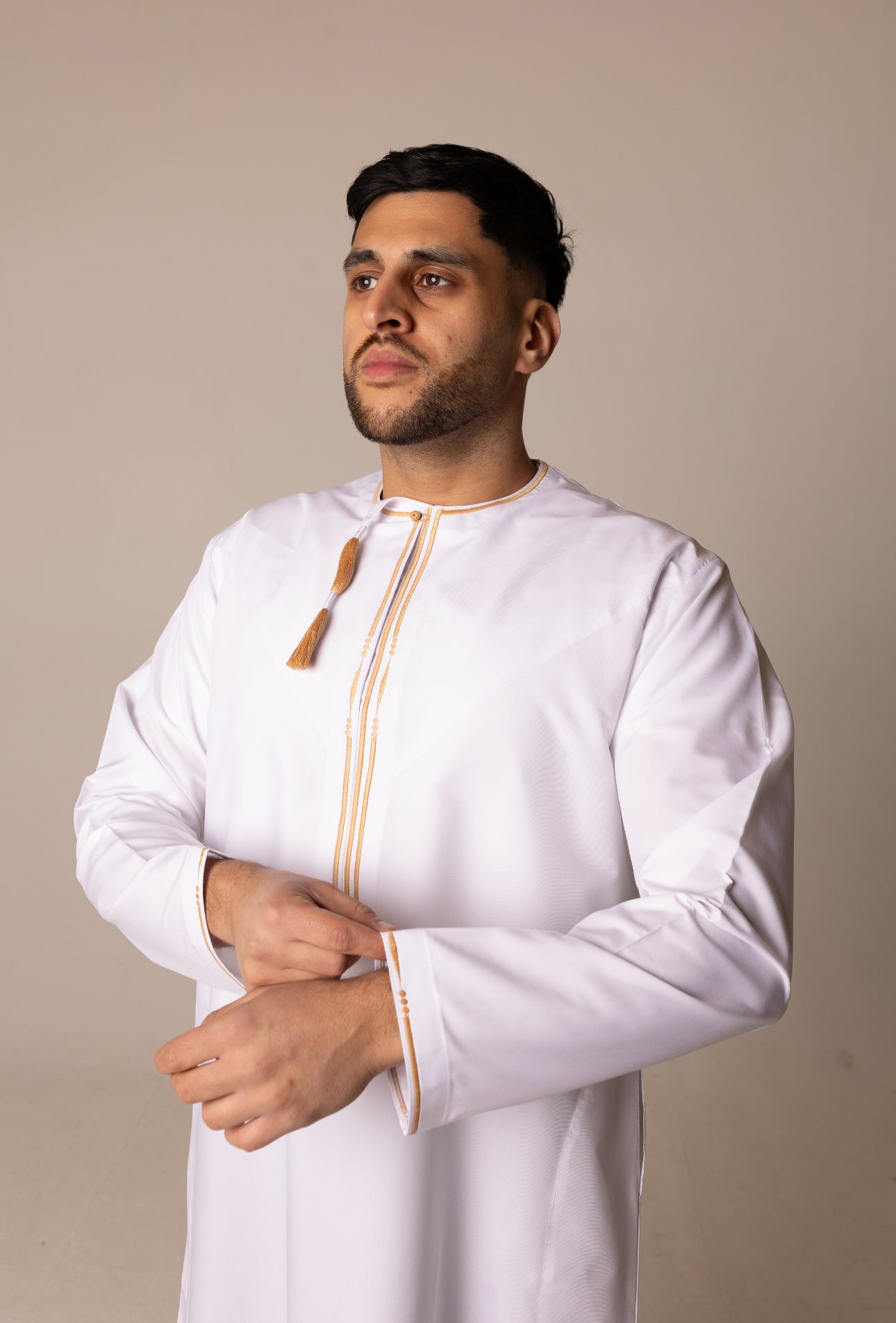 Kids White & Gold Patterned Omani Thobe RM25 image 1