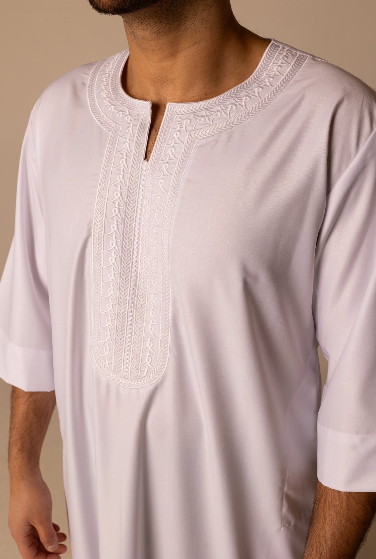 Premium 3 Quarter Sleeve Thobe white image 2