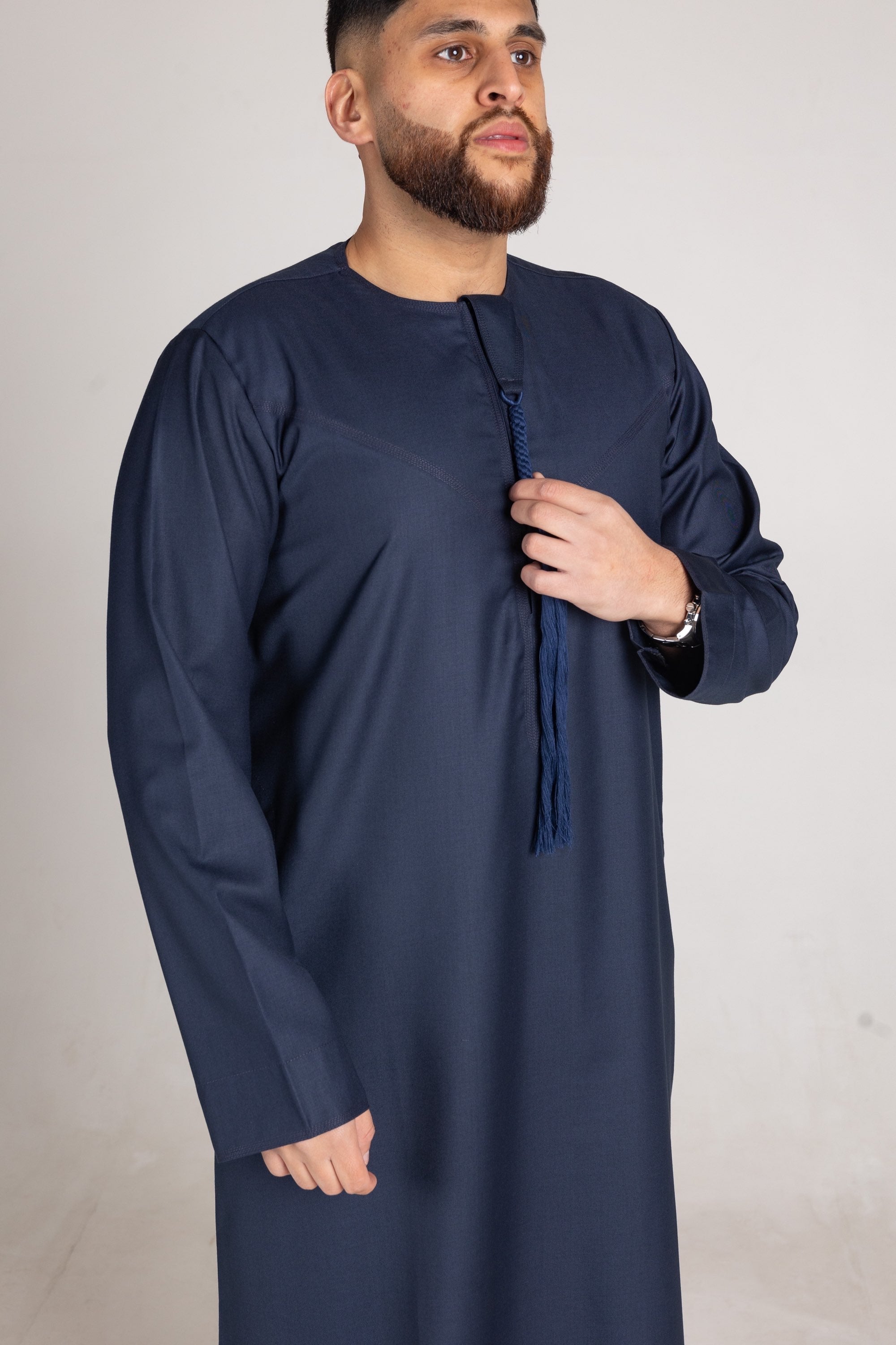Quality Emirati Thobe ( Navy ) image 3