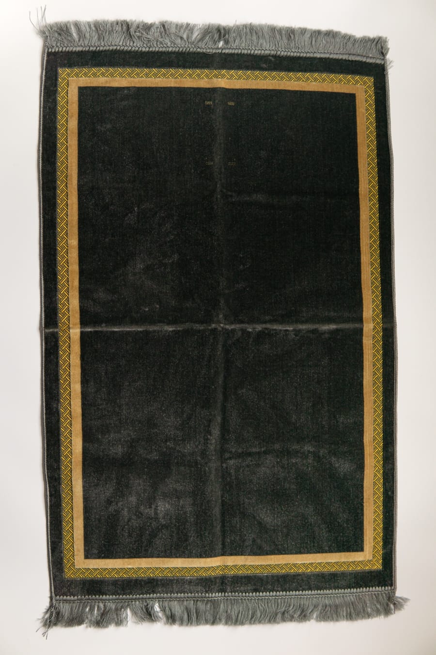 Plain Boarder Prayer Mat image 5