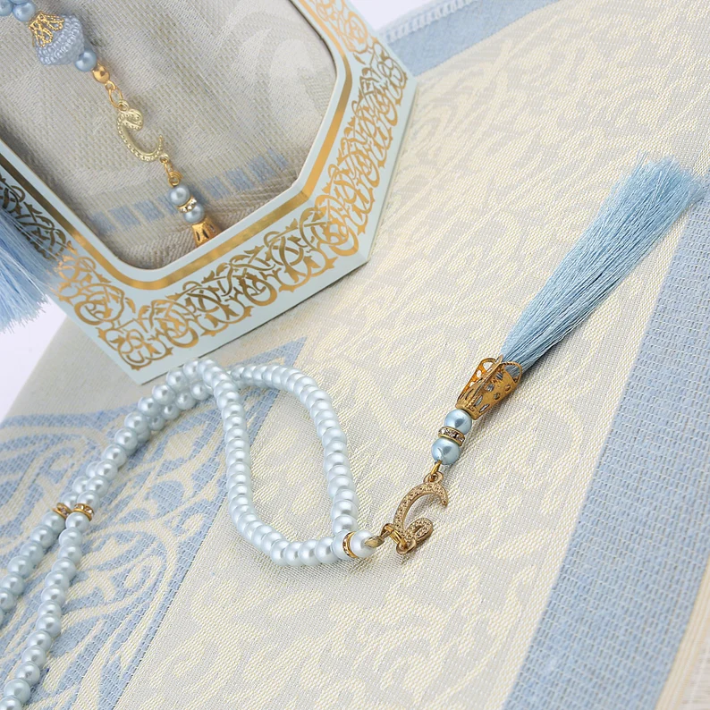 Prayer Mat & Tasbih Gift Set