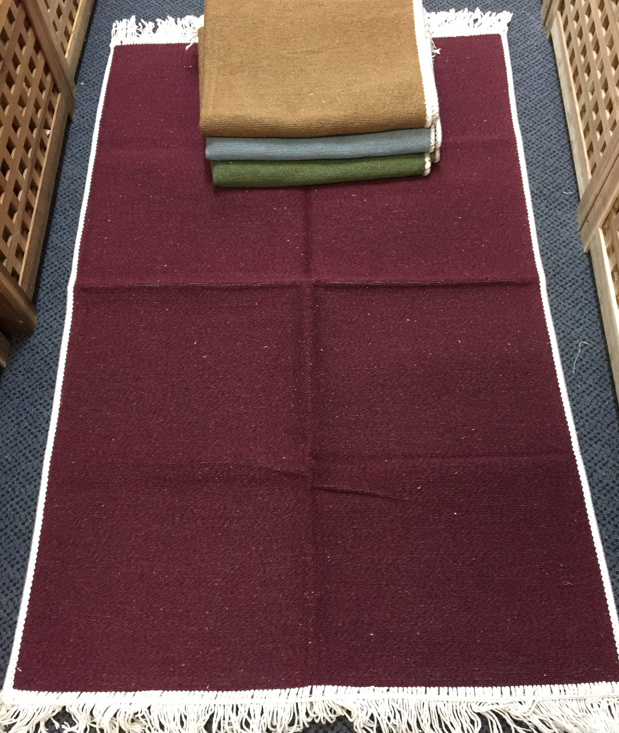 100 % wool Turkish Prayer Rug single
