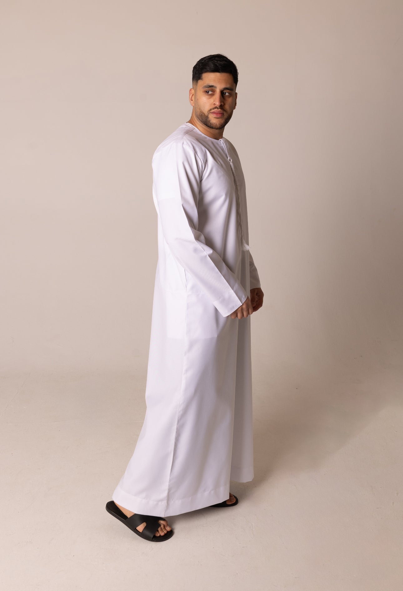 Quality Emirati Thobe ( White ) image 0