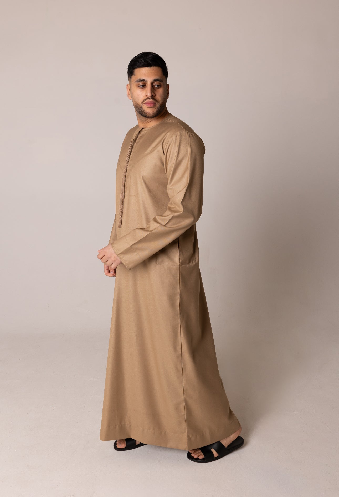 Quality Emirati Thobe ( Gold ) image 0