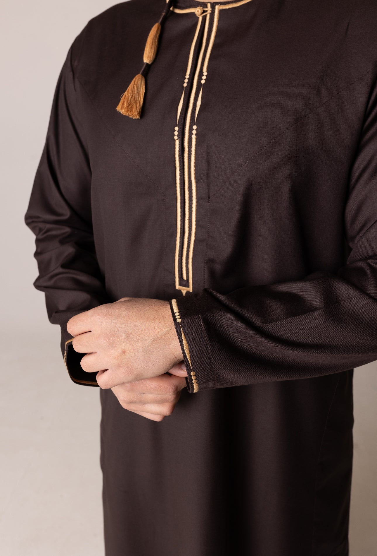 Kids Brown & Gold Patterned Omani Thobe RM25 image 8
