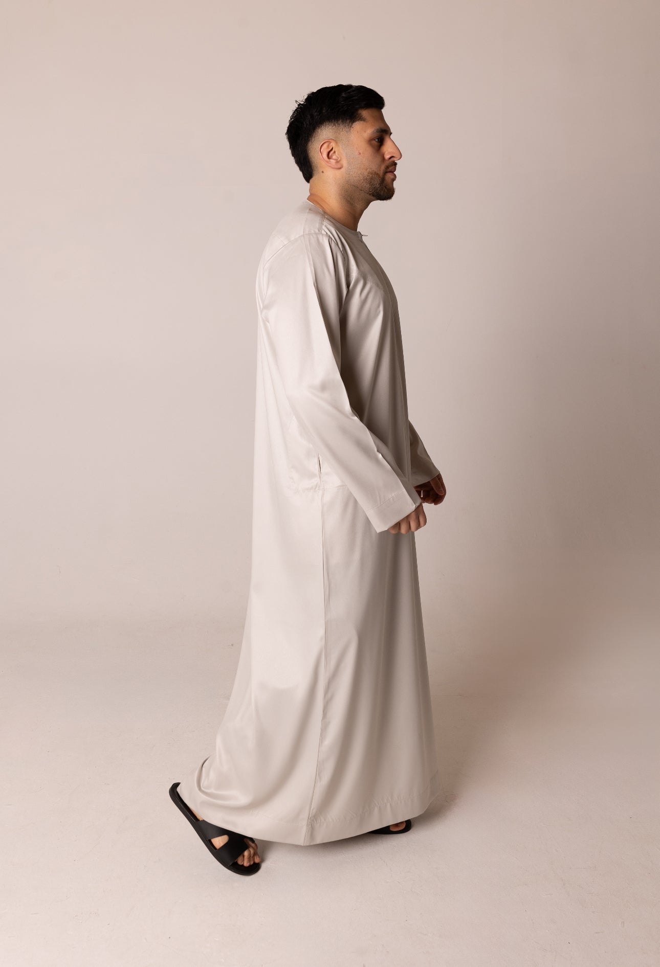 Classic Kids Emirati Thobe ( Beige ) image 0