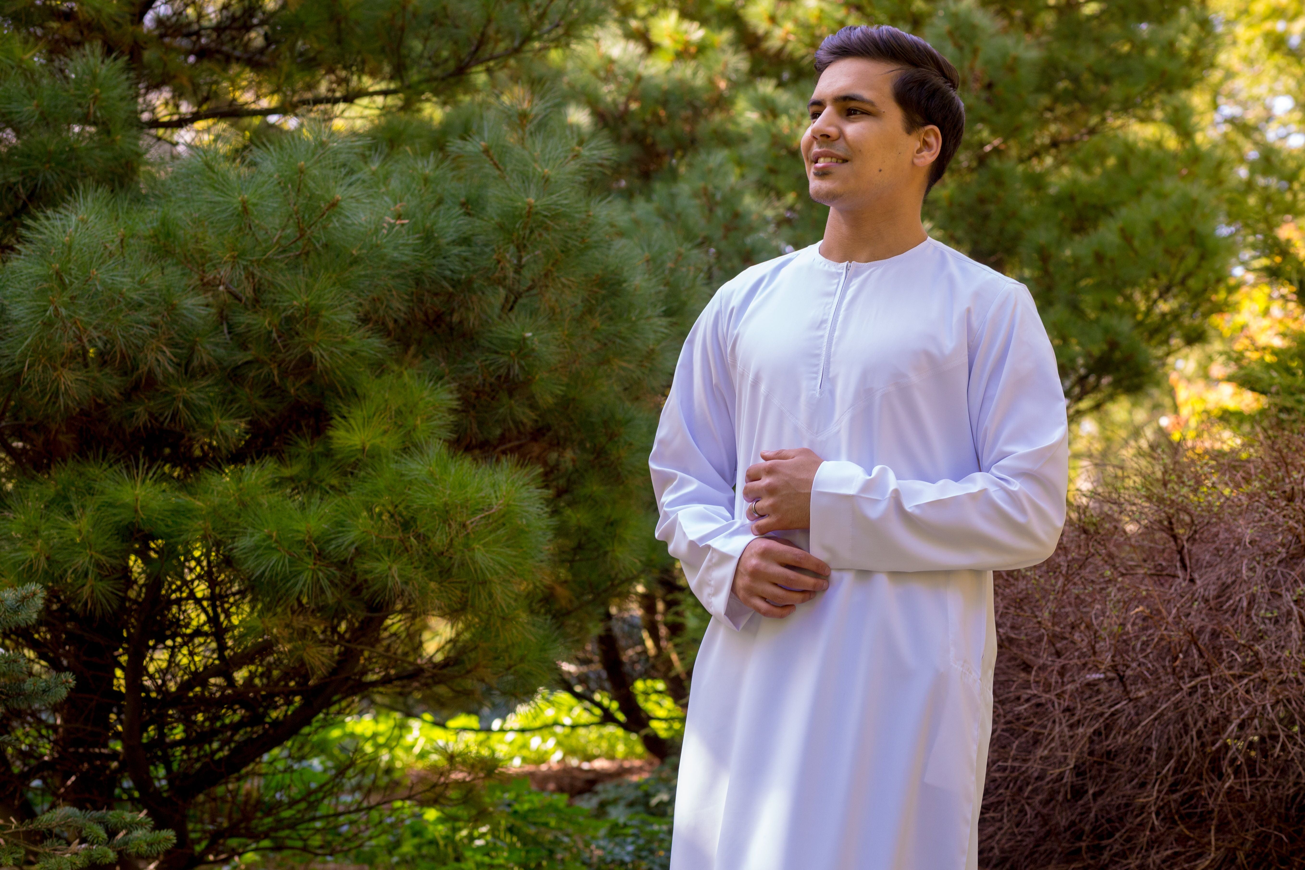 Classic Collarless Zip Thobe (White , Black ) image 3