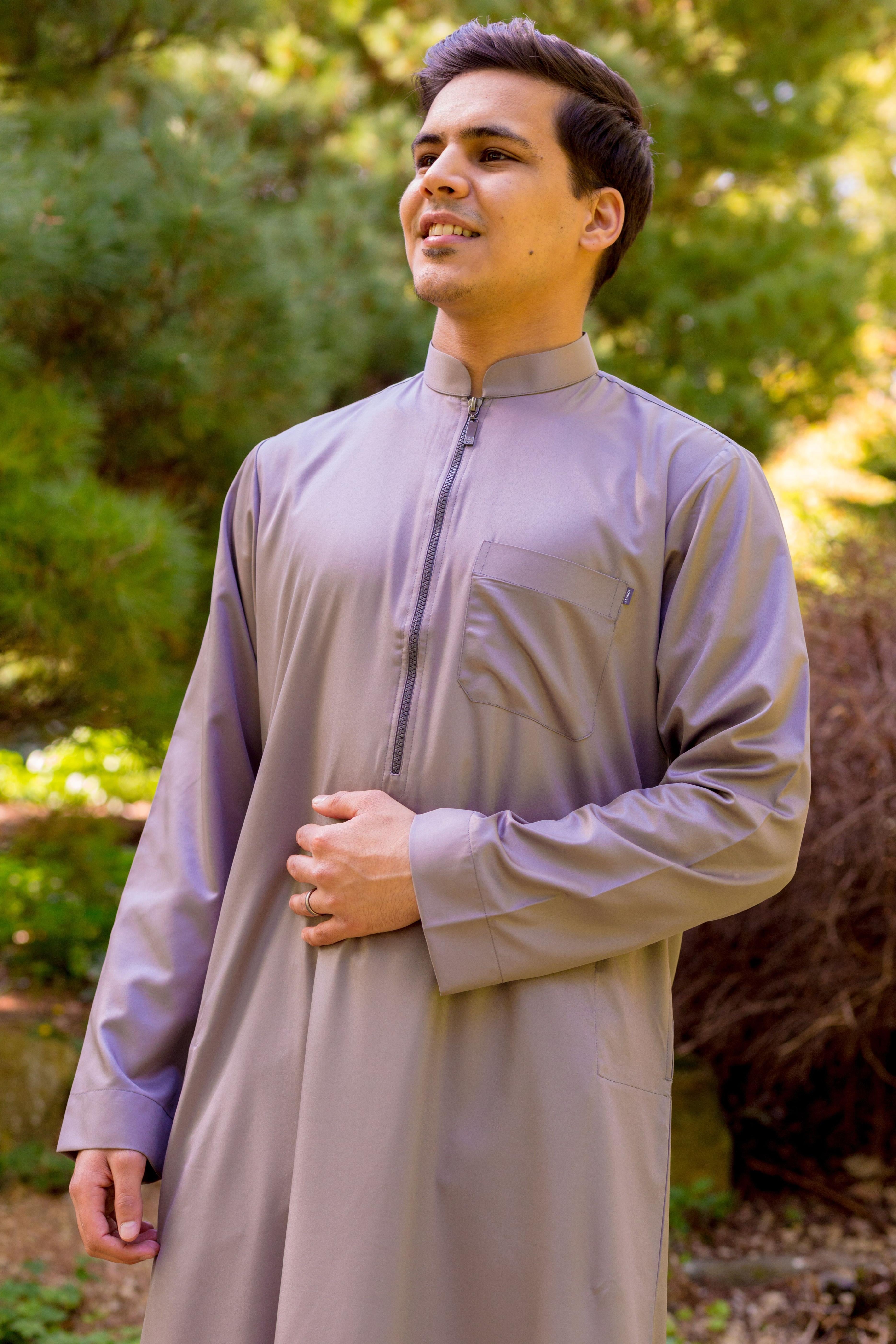 Classic Zip Thobe (Dark Grey)