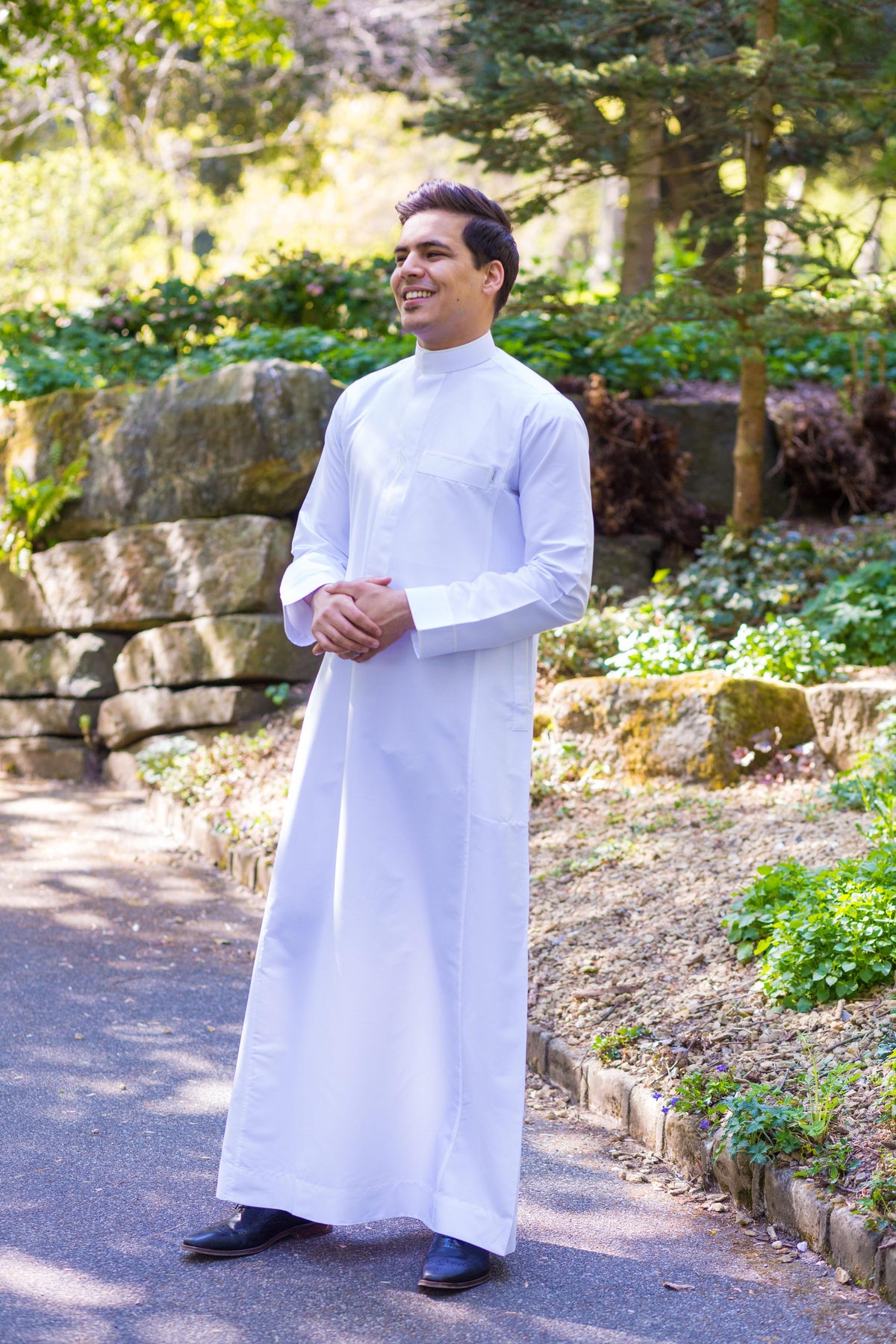 Nusuki Premium Embroidered Thobe