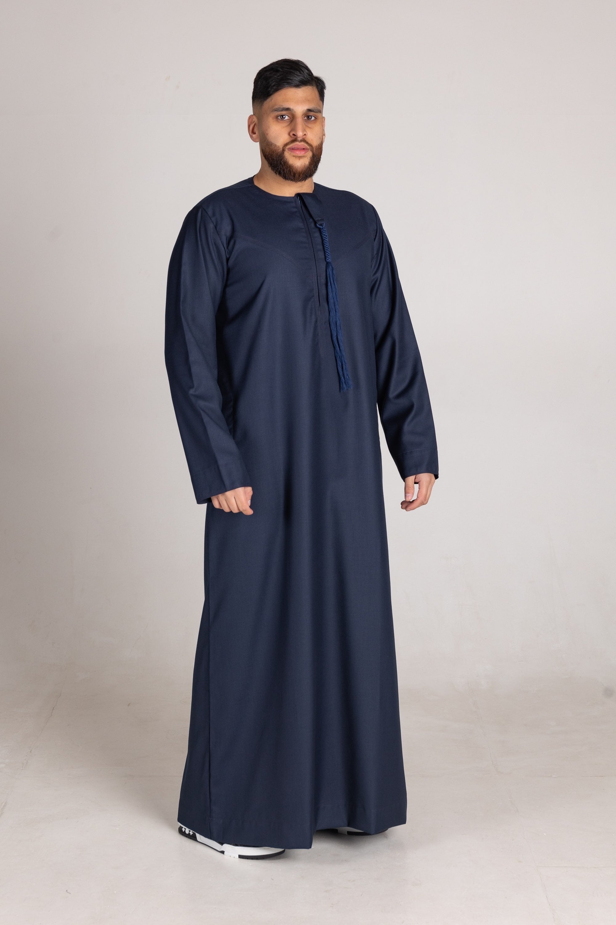 Quality Emirati Thobe ( Navy ) image 1