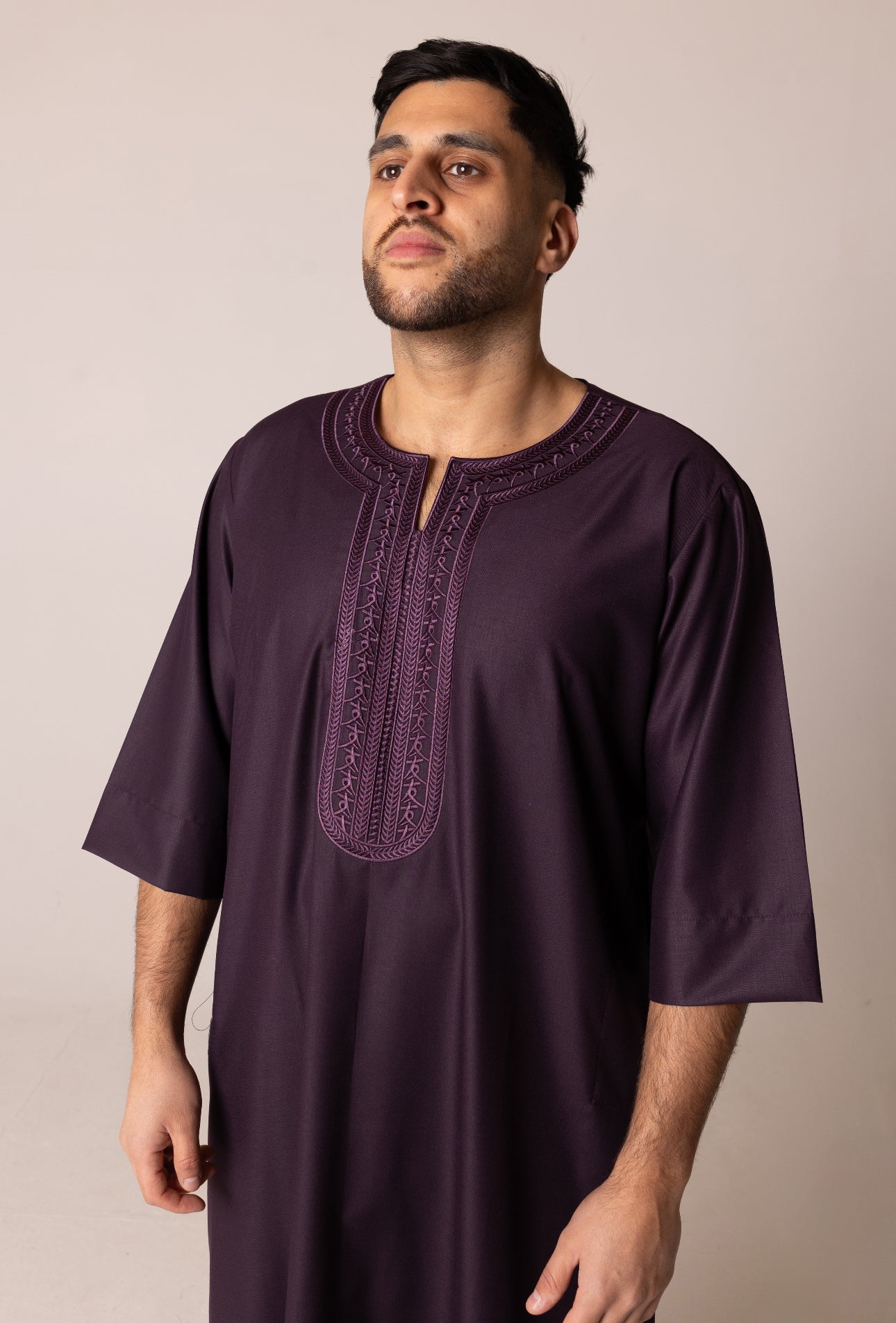 Premium 3 Quarter Sleeve Thobe Maroon image 2