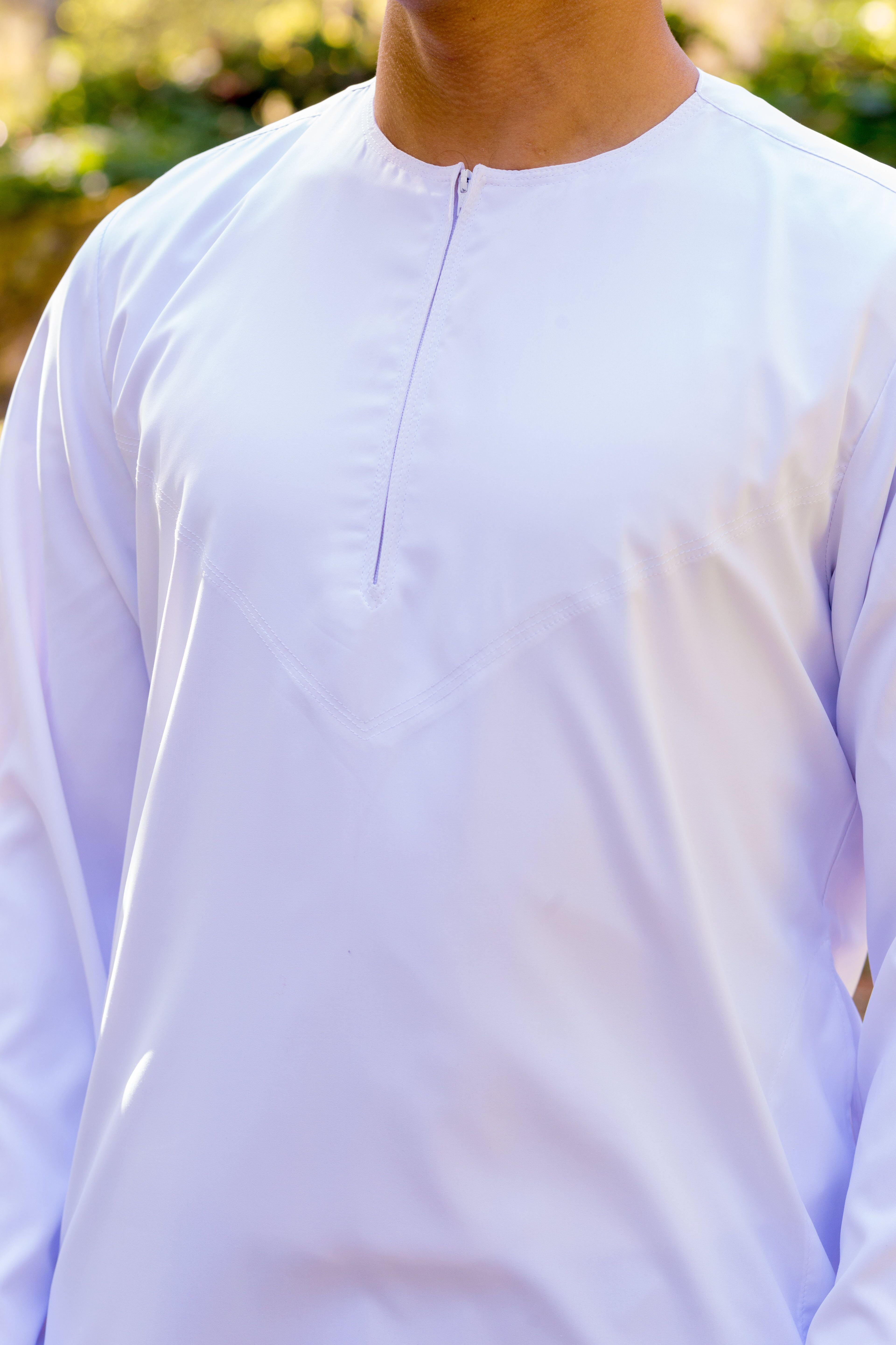Classic Collarless Zip Thobe (White , Black ) image 4