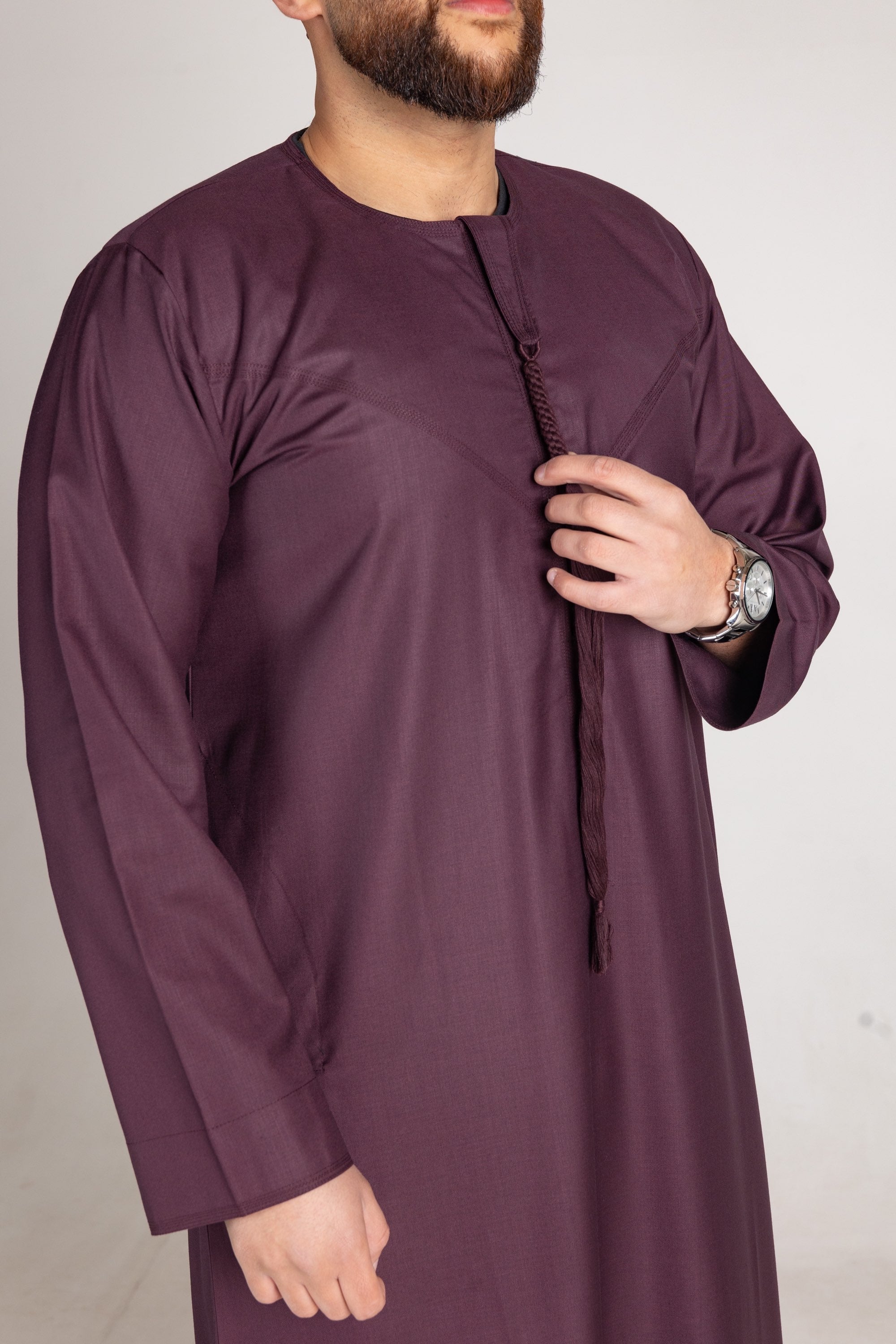 Quality Emirati Thobe ( Maroon )