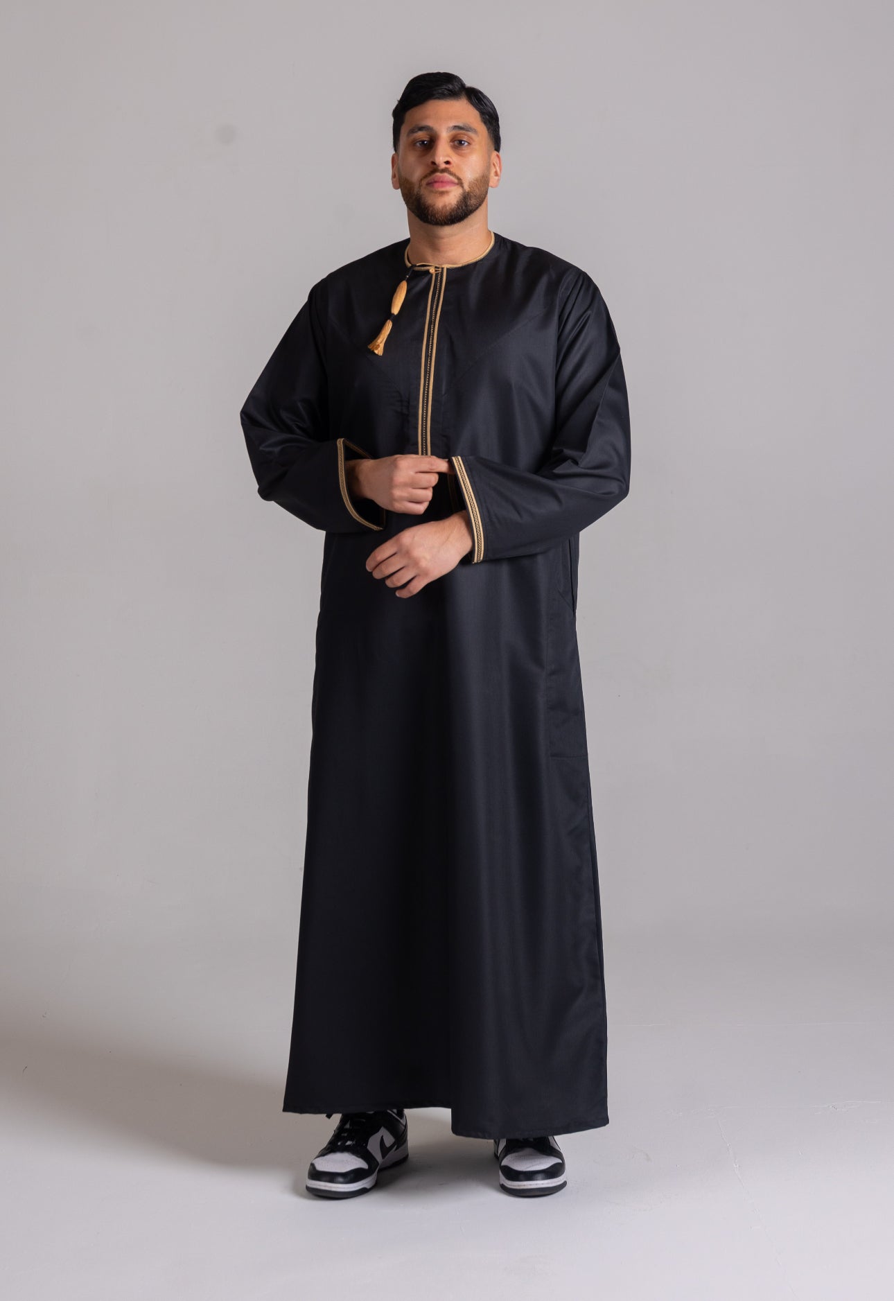 Black & Gold Patterned Omani Thobe