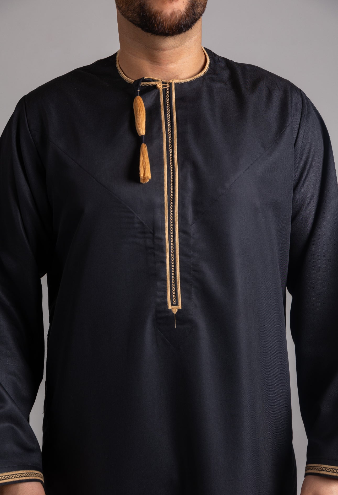 Black & Gold Patterned Omani Thobe