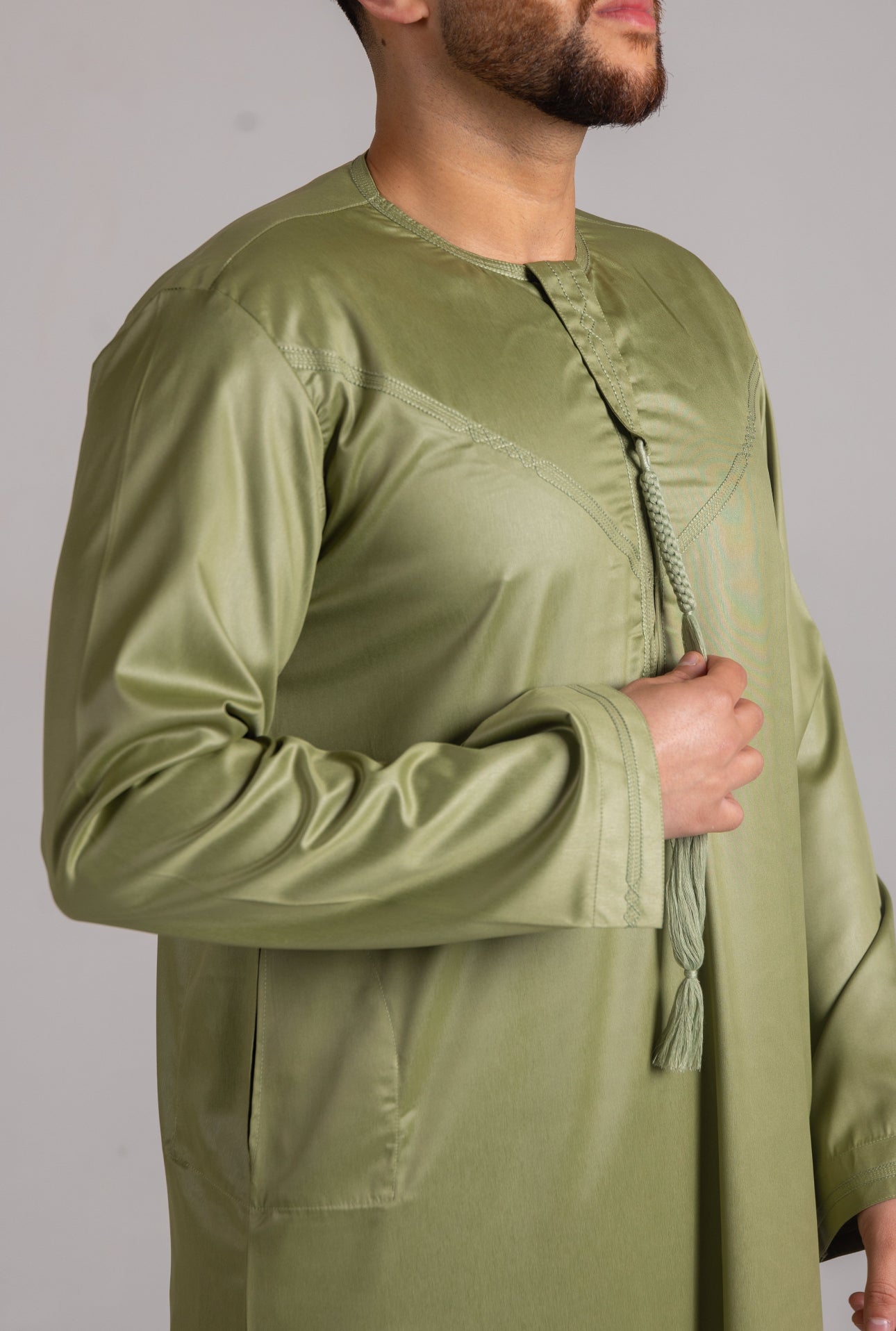 Embroidery Emirati Thobe Shiny ( Olive )