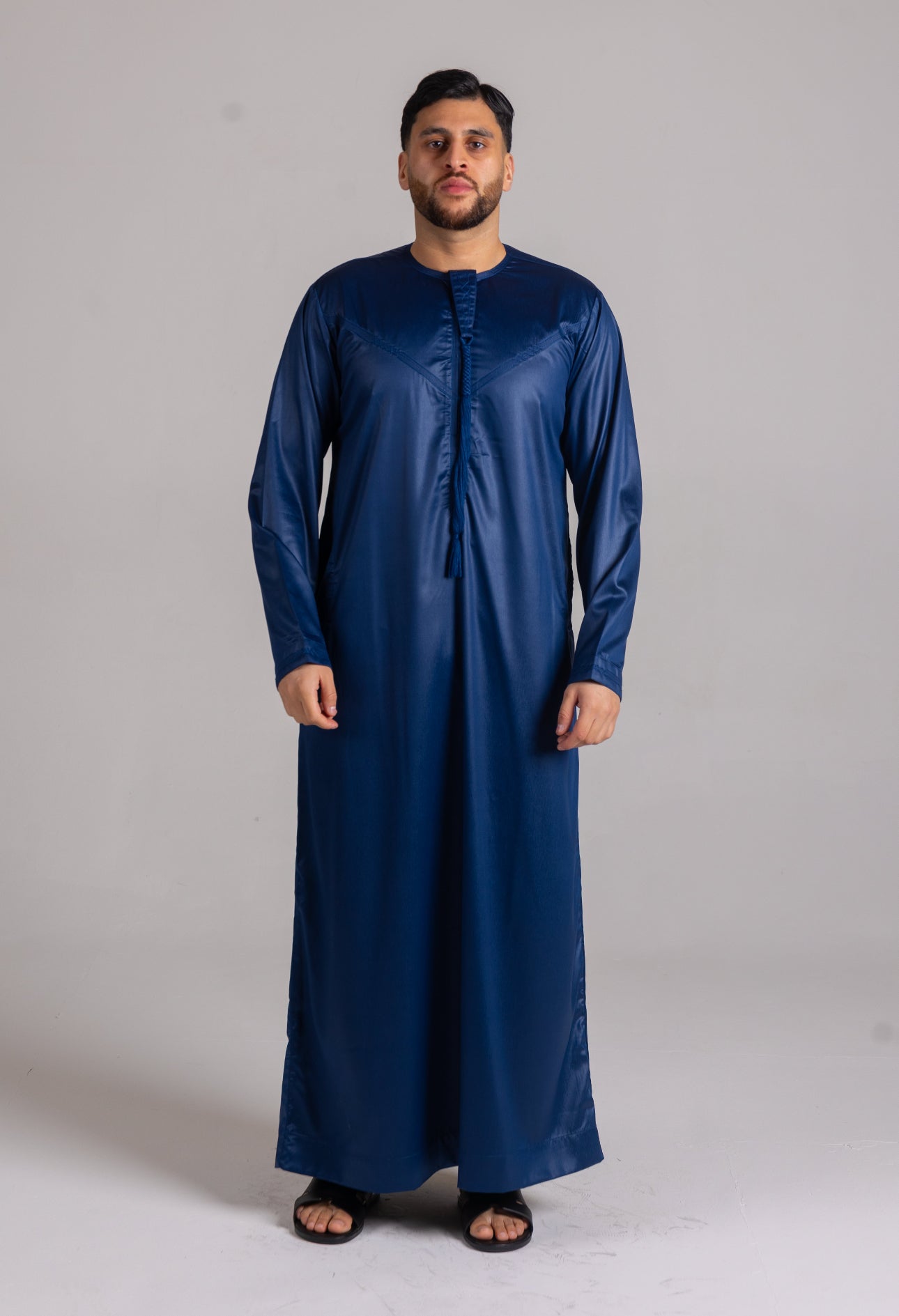 Kids Embroidered Emirati Thobe Shiny ( Navy )